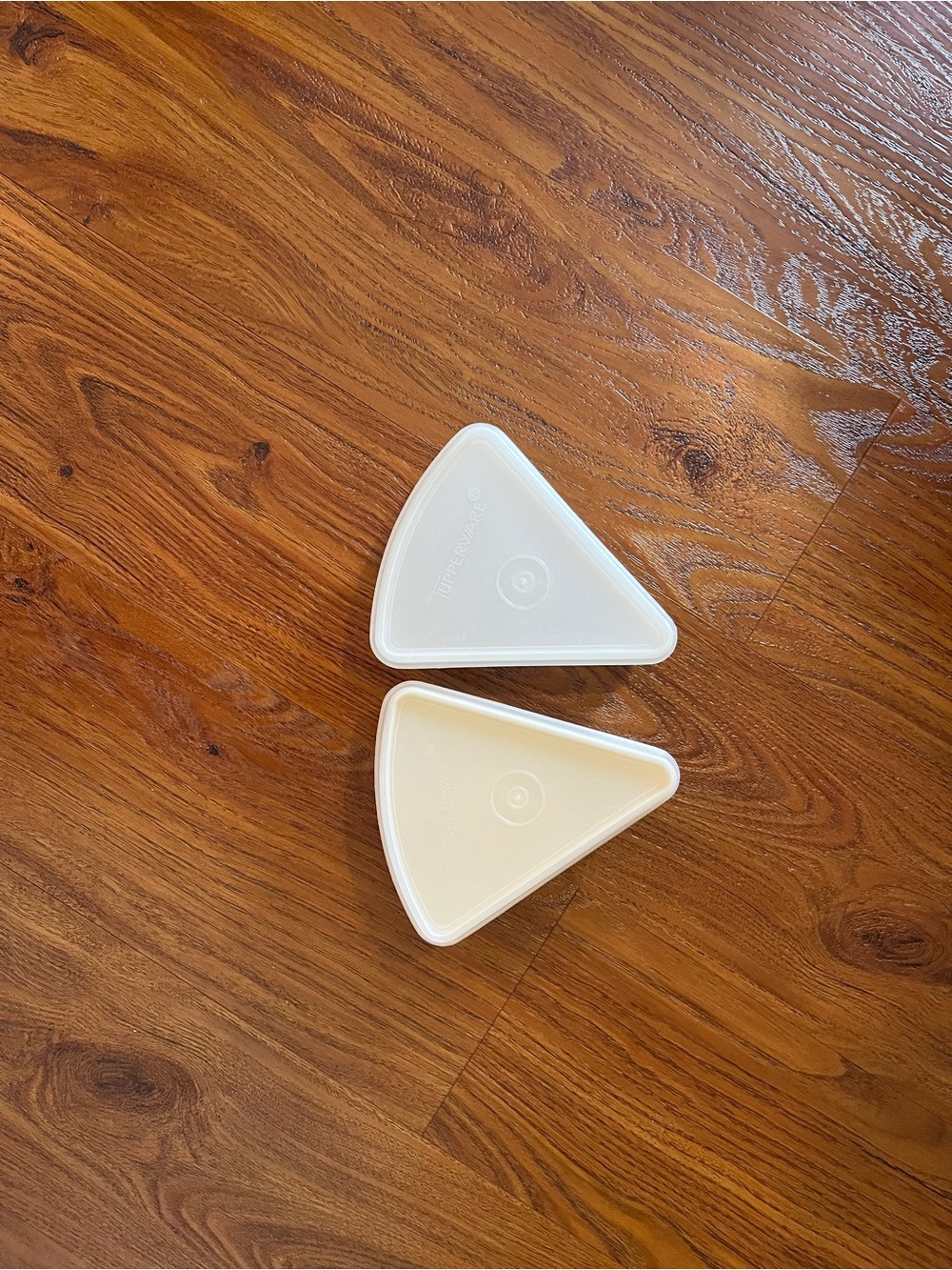 Tupperware - Picture 2 of 2